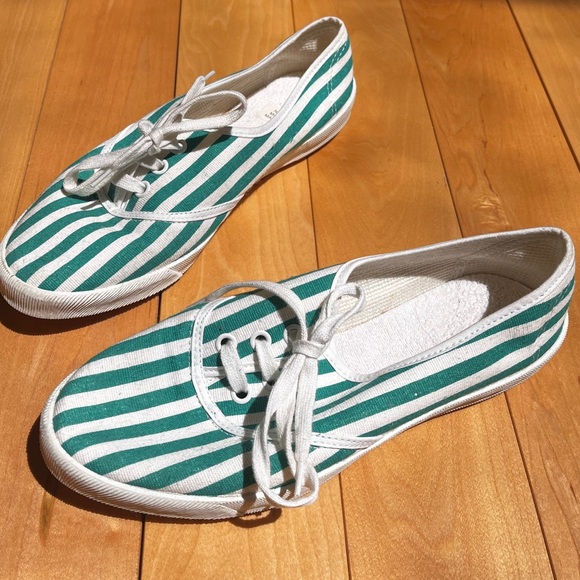 Vintage Made in the UK striped shoes - Picture 2 of 6
